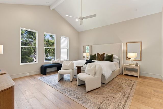 711 E 12th Street, Houston, TX 77008