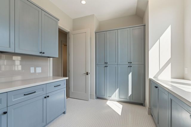 711 E 12th Street, Houston, TX 77008