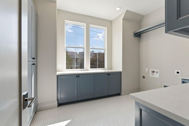 711 E 12th Street, Houston, TX 77008