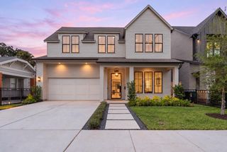 711 E 12th Street, Houston, TX 77008