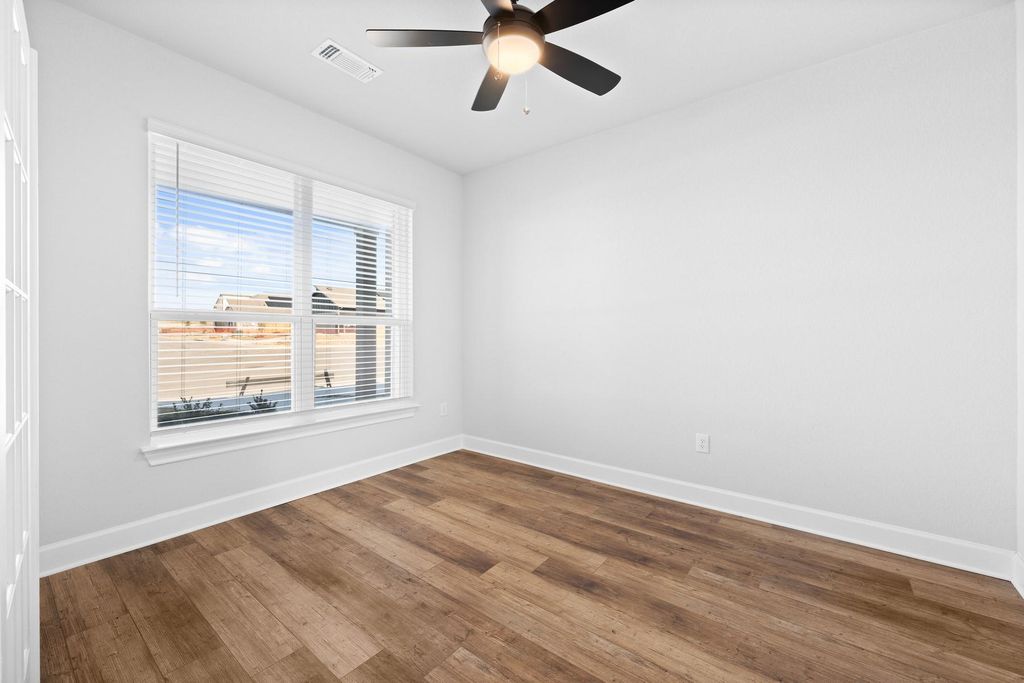 9317 Gladsome PATH, Manor, TX 78653