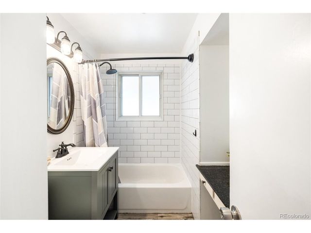 7600 E 22nd Ave, Denver, CO 80207