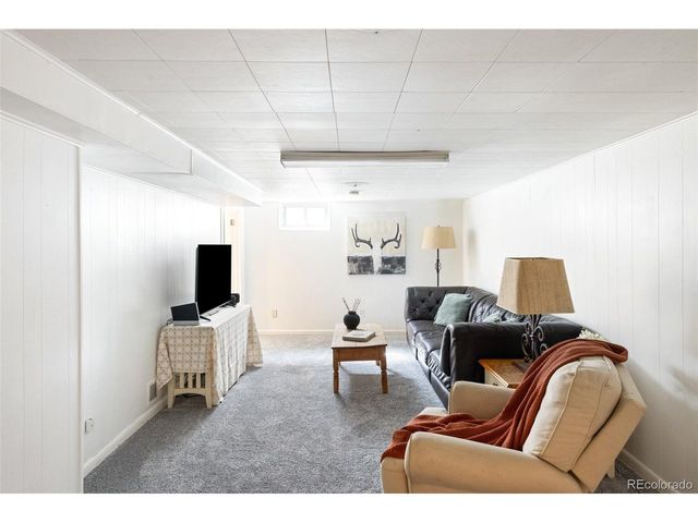 7600 E 22nd Ave, Denver, CO 80207