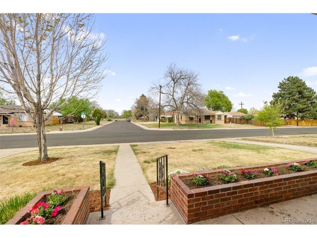 7600 E 22nd Ave, Denver, CO 80207