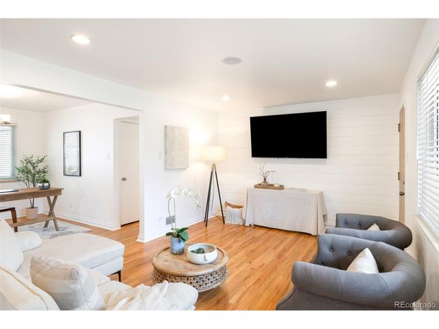 7600 E 22nd Ave, Denver, CO 80207