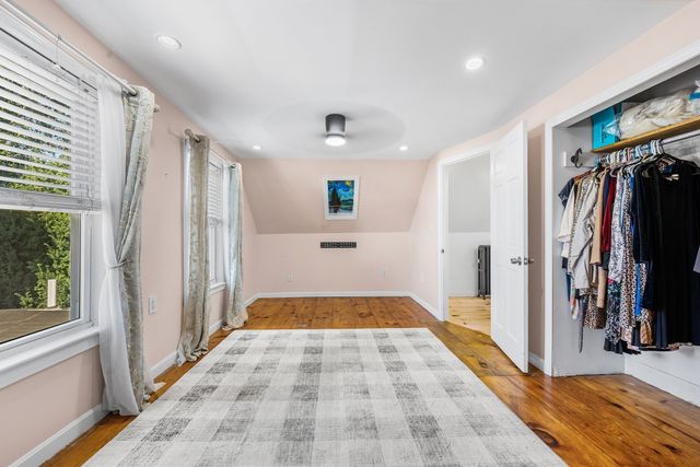 294 Eastern Ave, Lynn, MA 01902