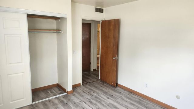 3365 Valleston Parkway, Toledo, OH 43607