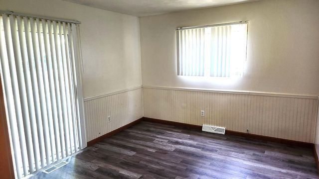 3365 Valleston Parkway, Toledo, OH 43607