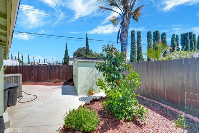 1252 E Walnut, Glendora, CA 91741