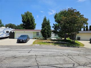 1252 E Walnut, Glendora, CA 91741