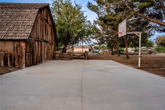 3455 Five Pennies Lane, Las Vegas, NV 89120