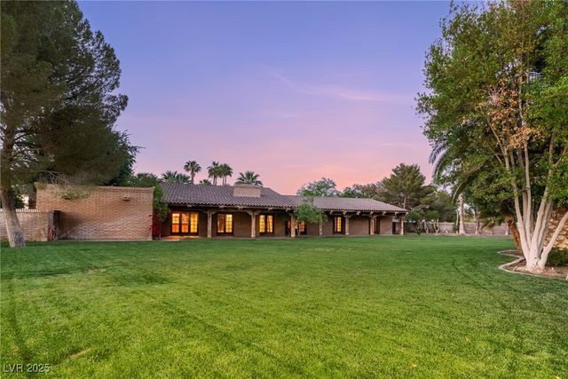 3455 Five Pennies Lane, Las Vegas, NV 89120