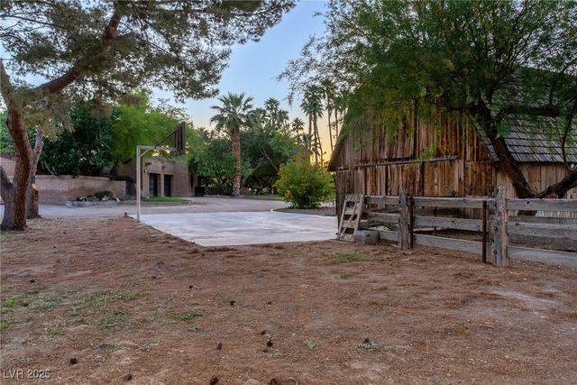 3455 Five Pennies Lane, Las Vegas, NV 89120