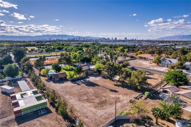 3455 Five Pennies Lane, Las Vegas, NV 89120