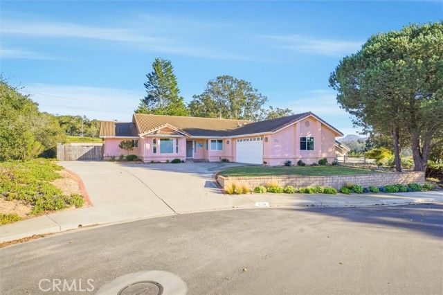 5134 Olive Hill Road, Santa Maria, CA 93455