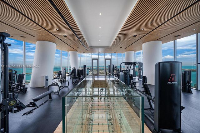 300 Biscayne Boulevard Way 3506W, Miami, FL 33131