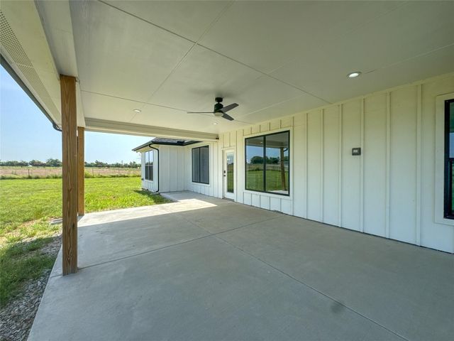 12480 Doyle Road, Krum, TX 76249