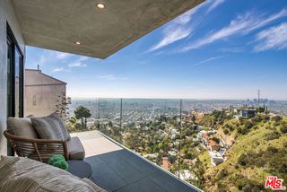 8506 Magnolia Drive, Los Angeles, CA 90046