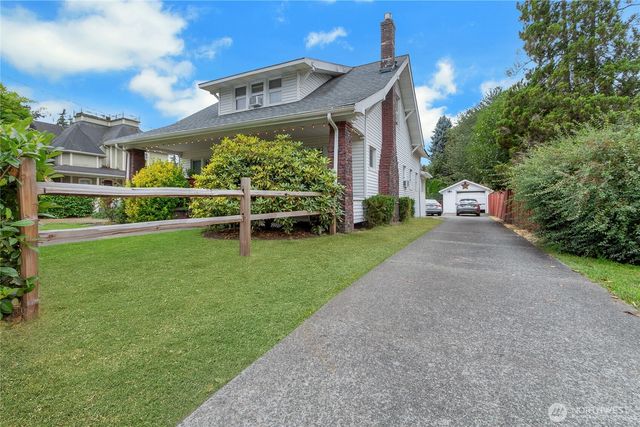 508 5th Street NE, Puyallup, WA 98372