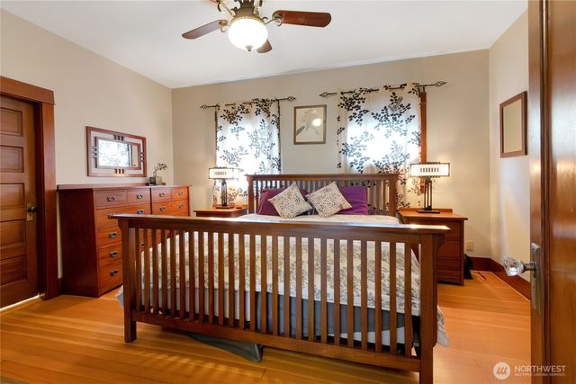 508 5th Street NE, Puyallup, WA 98372