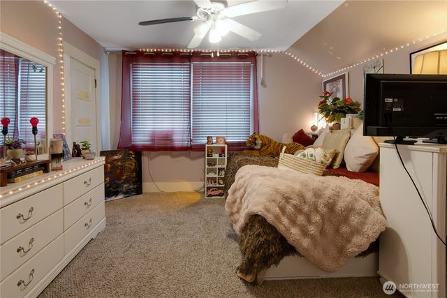 508 5th Street NE, Puyallup, WA 98372