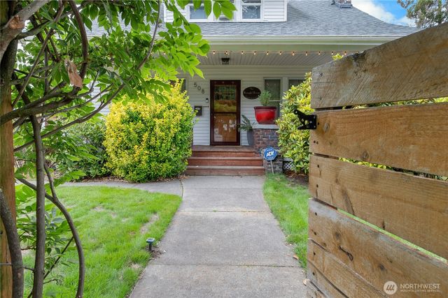 508 5th Street NE, Puyallup, WA 98372
