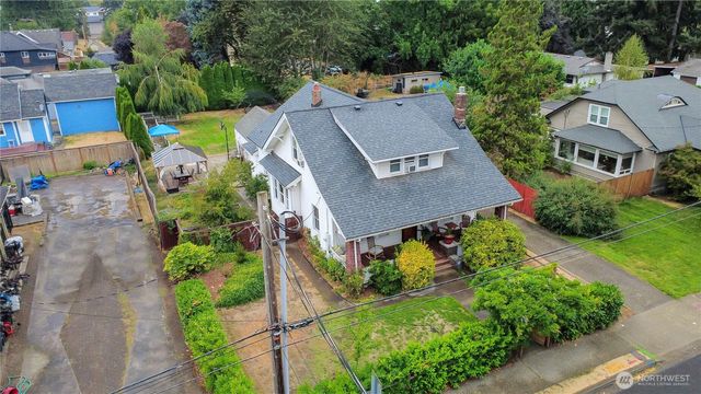 508 5th Street NE, Puyallup, WA 98372