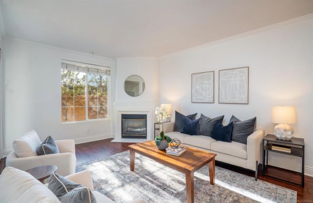 12376 Carmel Country Rd J107, San Diego, CA 92130