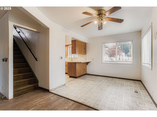 3101 M St, Vancouver, WA 98663