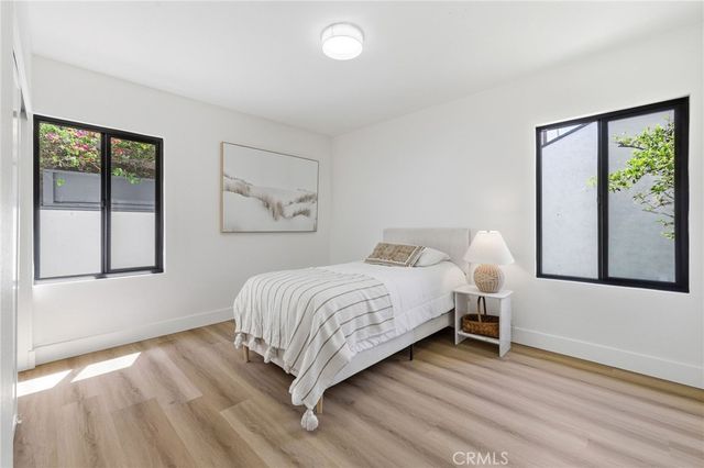 4529 Pepperwood Avenue, Long Beach, CA 90808