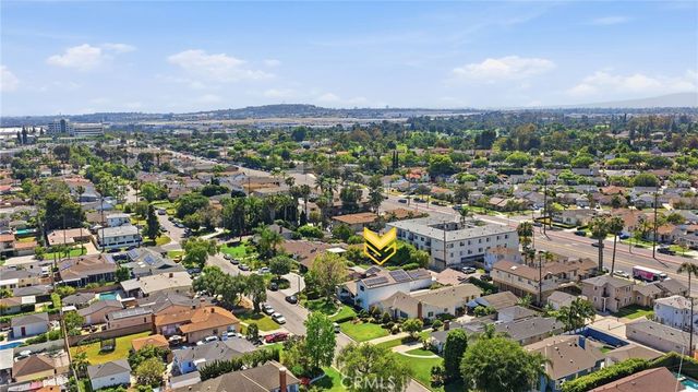 4529 Pepperwood Avenue, Long Beach, CA 90808