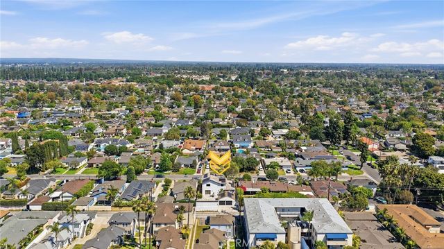 4529 Pepperwood Avenue, Long Beach, CA 90808