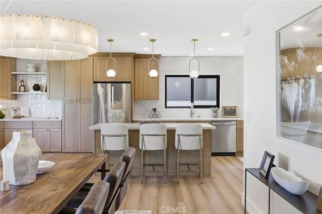 4529 Pepperwood Avenue, Long Beach, CA 90808