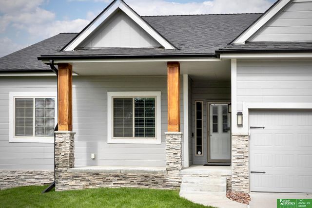 14902 S 22nd Street, Bellevue, NE 68123
