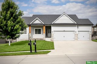 14902 S 22nd Street, Bellevue, NE 68123