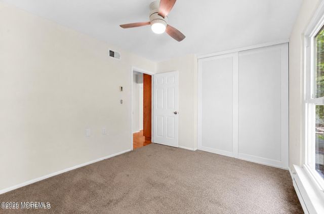 759B Liverpool Circle, Manchester, NJ 08759