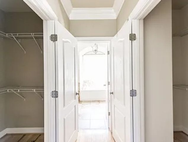 1024 Sweet Oak Rdg, Hendersonville, TN 37075