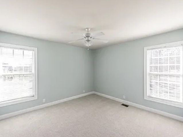 1024 Sweet Oak Rdg, Hendersonville, TN 37075