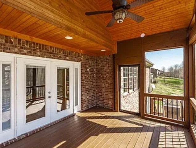 1024 Sweet Oak Rdg, Hendersonville, TN 37075