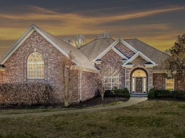 1024 Sweet Oak Rdg, Hendersonville, TN 37075