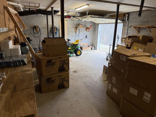 1024 Sweet Oak Rdg, Hendersonville, TN 37075