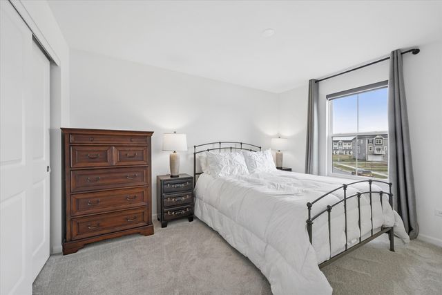 4474 Chelsea Manor Circle, Aurora, IL 60504