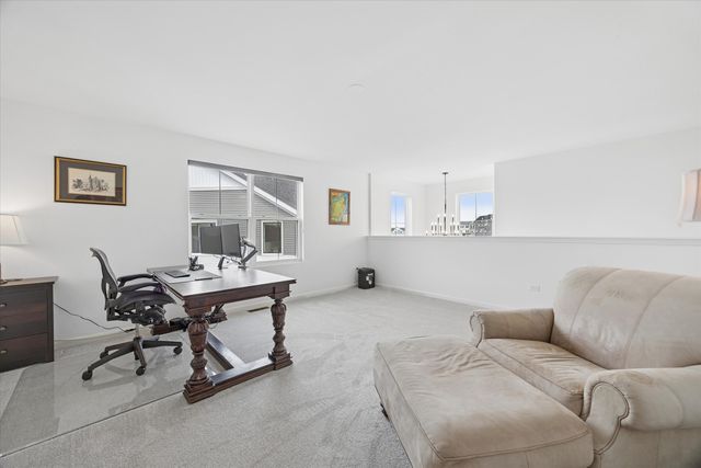 4474 Chelsea Manor Circle, Aurora, IL 60504