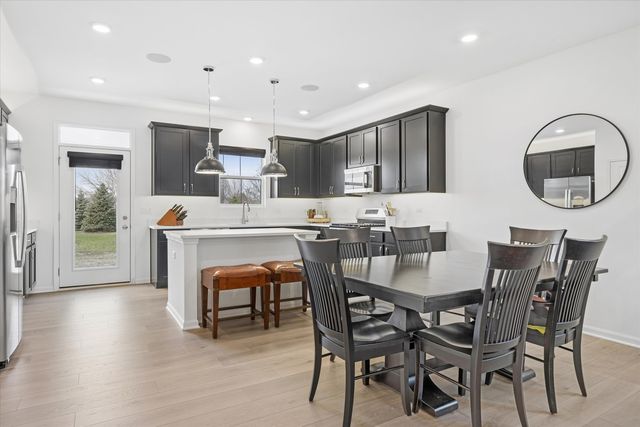 4474 Chelsea Manor Circle, Aurora, IL 60504