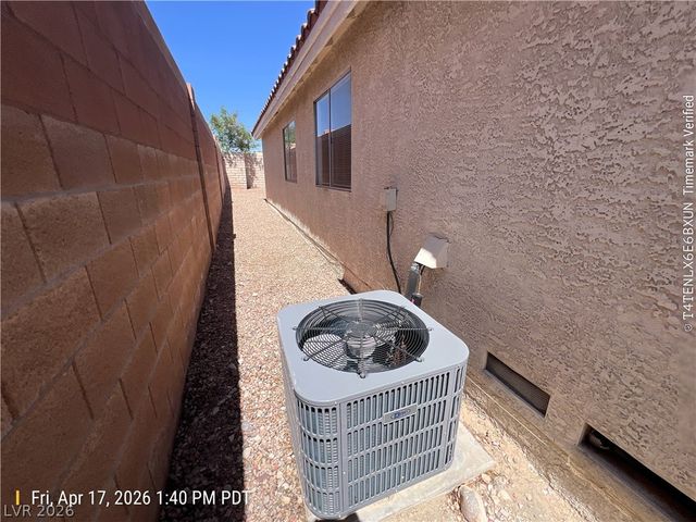 7686 Isley Avenue, Las Vegas, NV 89147