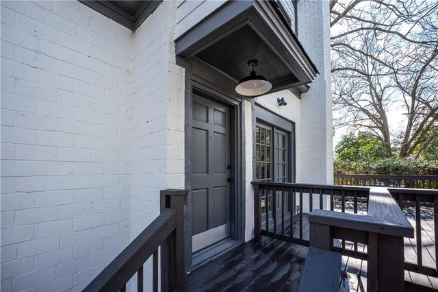 2415 Charleston Oaks Lane, Decatur, GA 30030