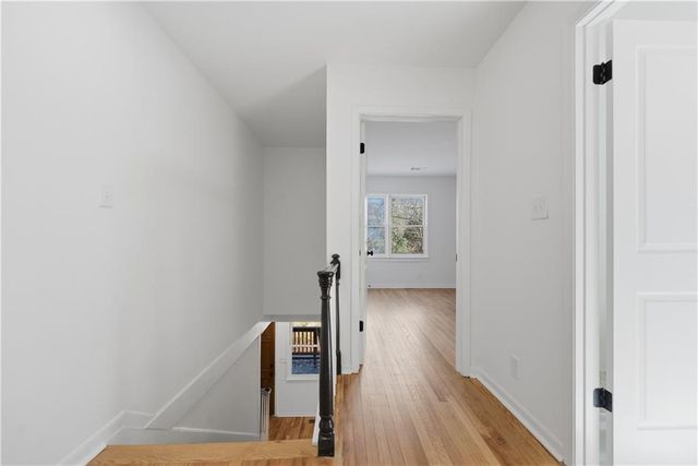 2415 Charleston Oaks Lane, Decatur, GA 30030