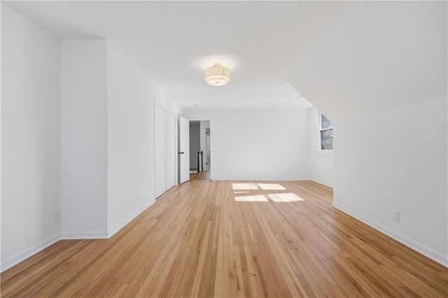 2415 Charleston Oaks Lane, Decatur, GA 30030