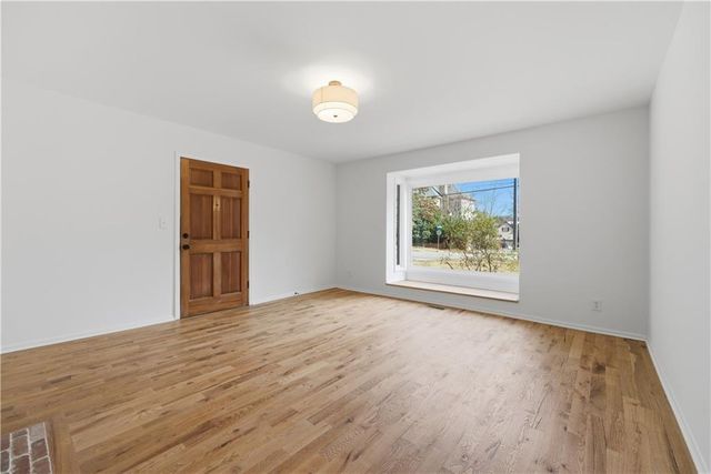 2415 Charleston Oaks Lane, Decatur, GA 30030