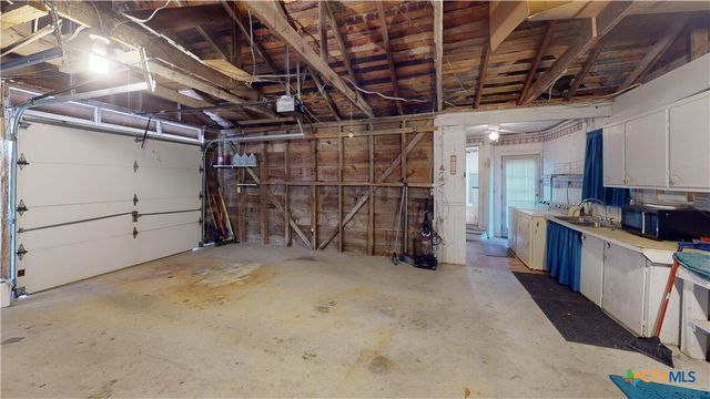 305 State Highway 72 West, Nordheim, TX 78141